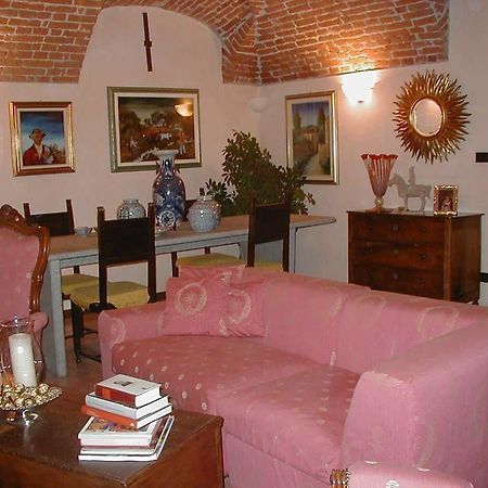 Torre Dei Frati Bed & Breakfast Fossano Exterior foto