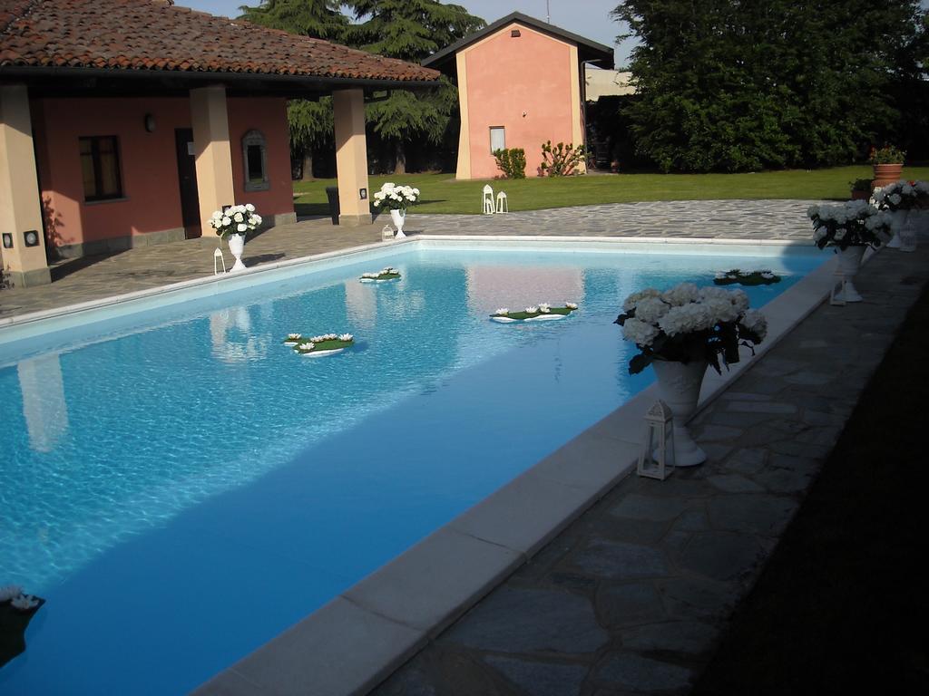 Torre Dei Frati Bed & Breakfast Fossano Exterior foto